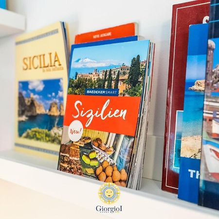 Giorgio I Rooms Палермо Екстериор снимка