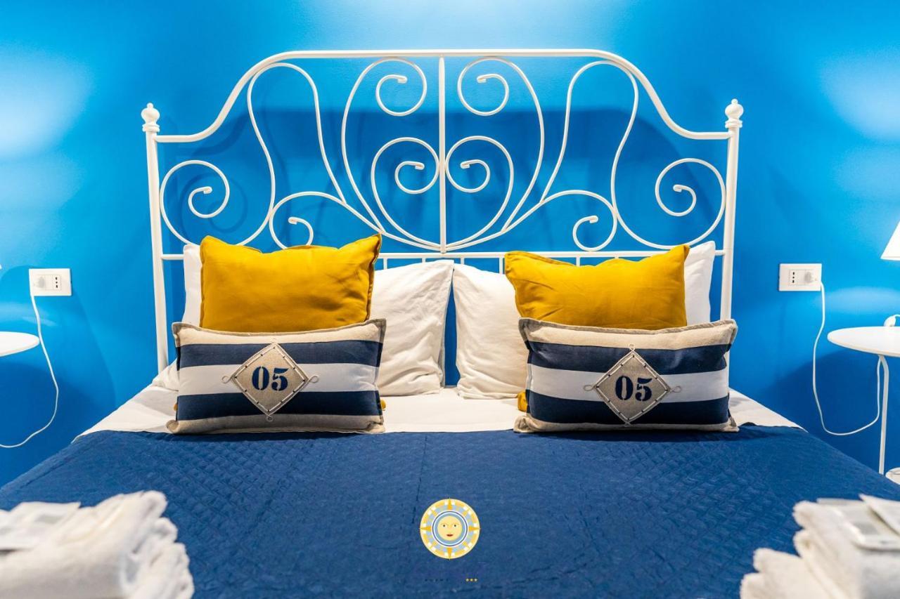 Giorgio I Rooms Палермо Екстериор снимка